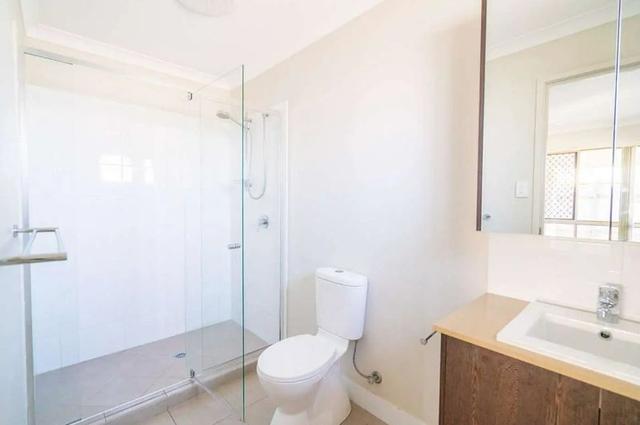 50 Bergamot Cct, QLD 4503