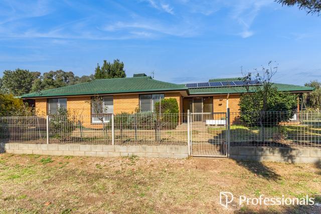 1 Awaba Avenue, NSW 2650
