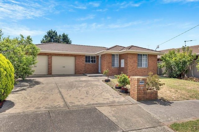 14 Manningtree Parade, VIC 3064