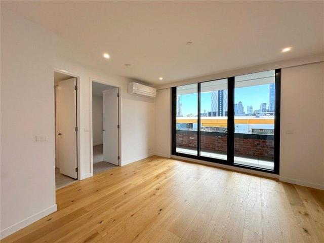 101/51-59 Thistlethwaite Street, VIC 3205