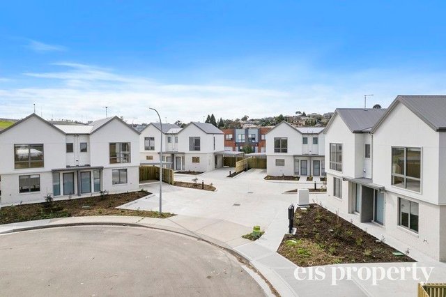 4 & 7/14 Nielsen Esplanade, TAS 7030