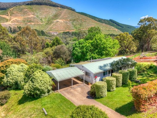 86 School Road, VIC 3744