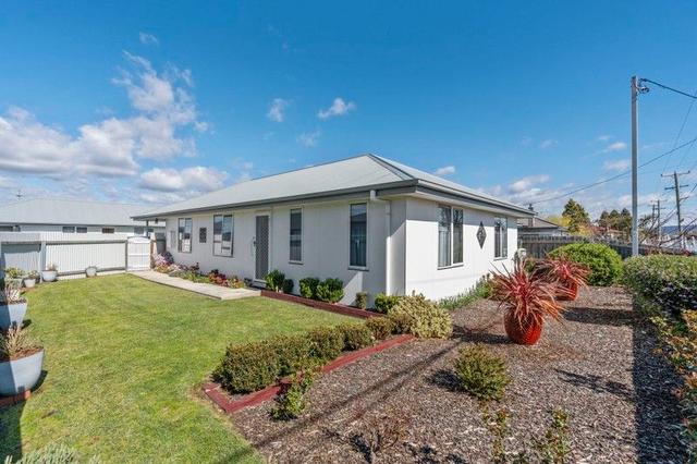 1 & 2/84 Cimitiere Street, TAS 7253