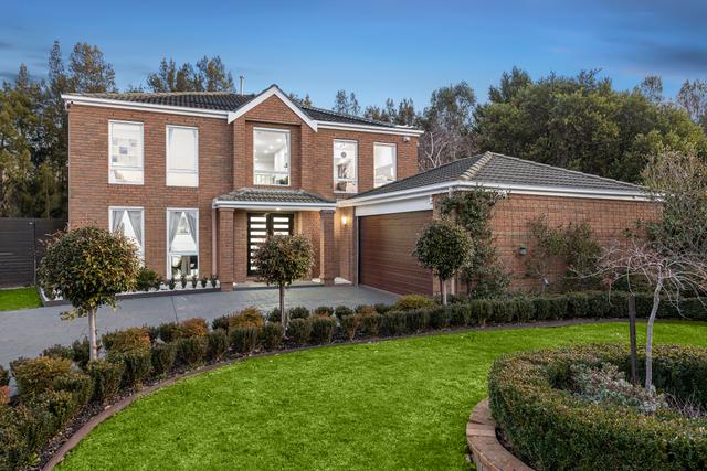 10 Minya Court, VIC 3178