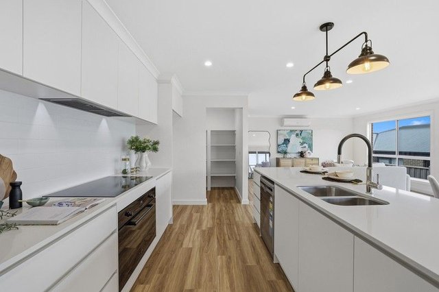 15 Hart Drive, VIC 3820