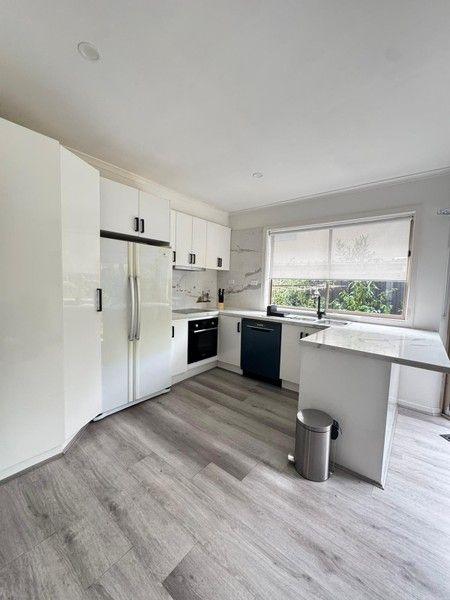 4/48-50 Kanooka Grove, VIC 3168