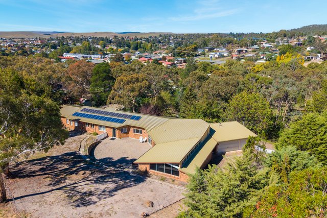 10 Montague Street, NSW 2630