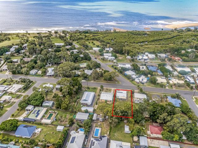 32 Moore Park Rd, QLD 4670