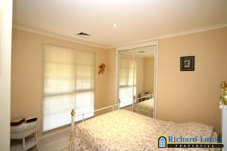Bed 2 (2006-03-23)