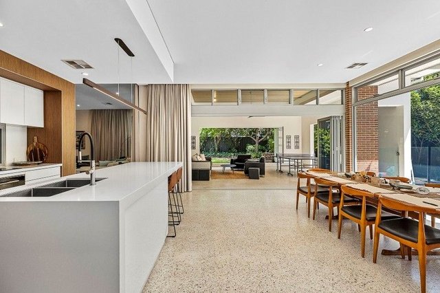 21 Graham Street, WA 6050