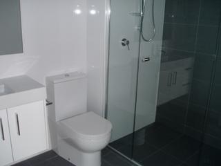 Bathroom (2016-08-10)