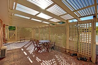 Front pergola