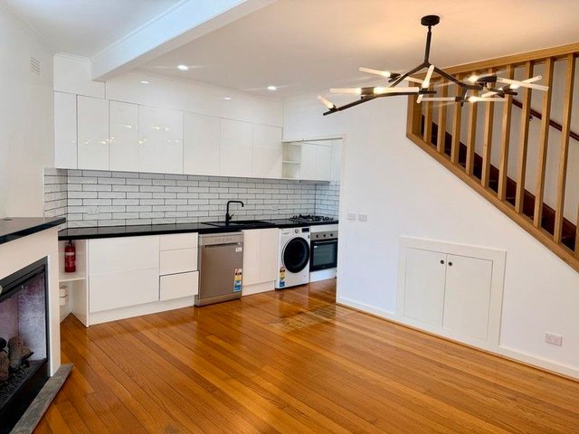 8/21 Redan St, VIC 3182