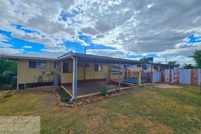 10 Rosella Street, QLD 4825