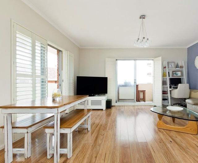 2/129 Sydney Road, NSW 2094