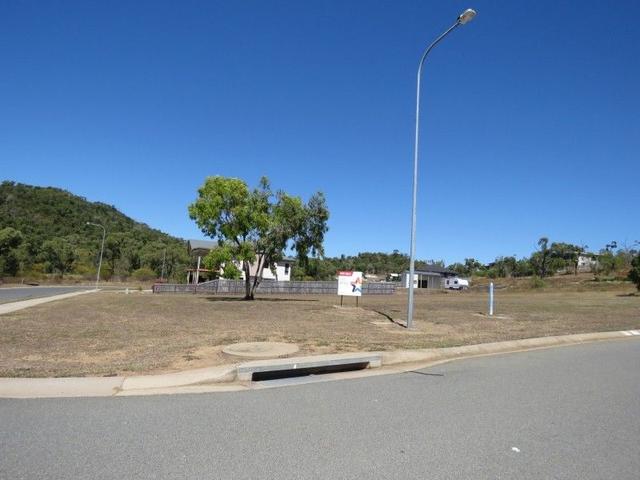126-128 Ocean View Drive, QLD 4805
