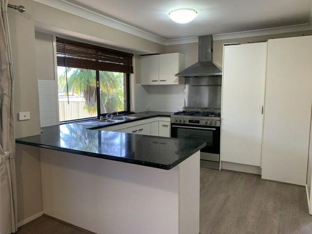 27 Salmon Street, QLD 4215