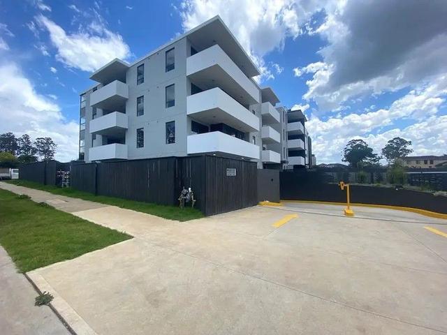 1/51-55 Hutton Road, NSW 2174