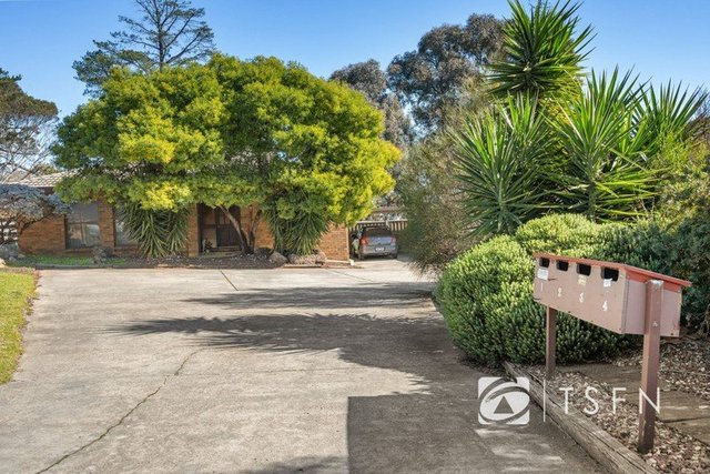 2/4 Carola Court, VIC 3550