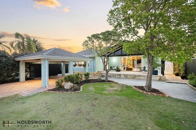 31 Cobham Avenue, WA 6061