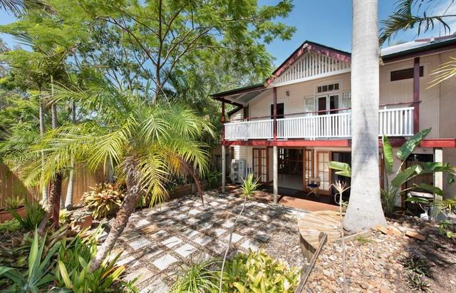 2/6 Usher Street, QLD 4068