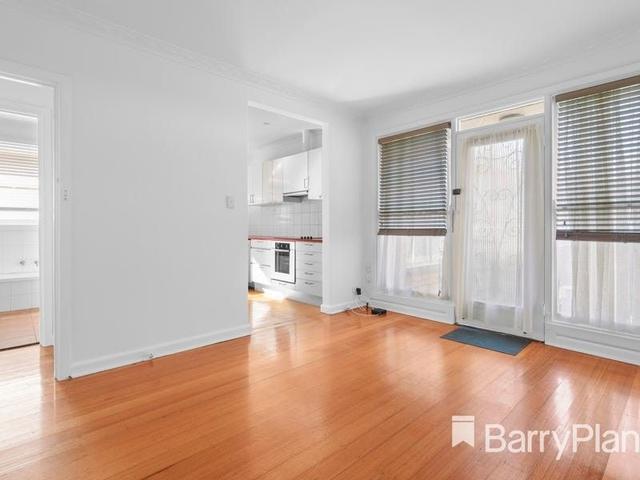 4/8 Laburnum St, VIC 3195