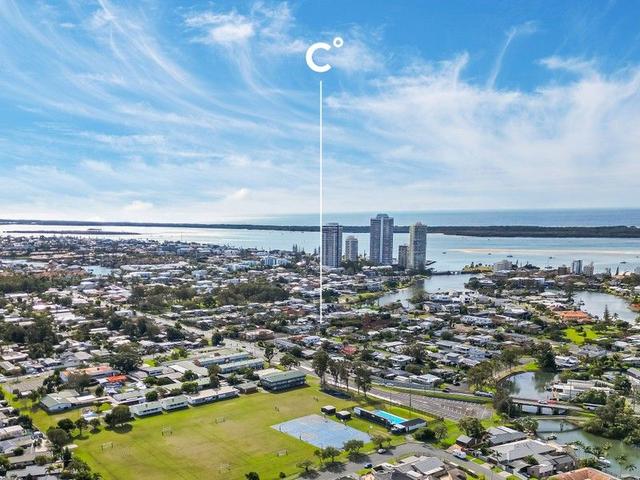 9 Kropp Street, QLD 4216