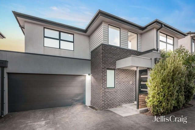 2/6 Sunhill Road, VIC 3107