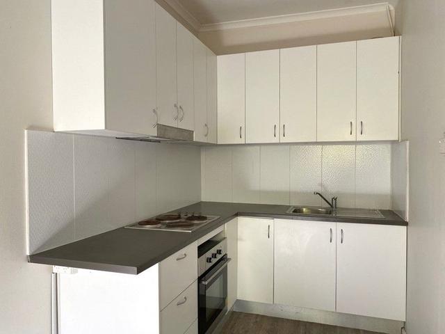 2/37 Seaview Street, NSW 2230