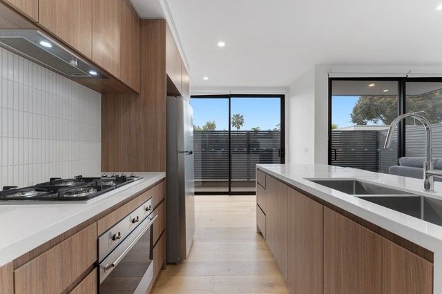 1/318A Balcombe Road, VIC 3193