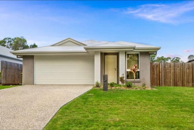 5 De Graaf St, QLD 4300