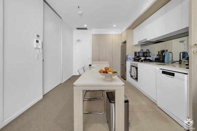 08/12 Cunningham Street, QLD 4006