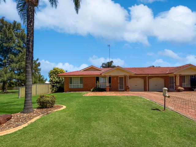 15A Kestrel Close, NSW 2830