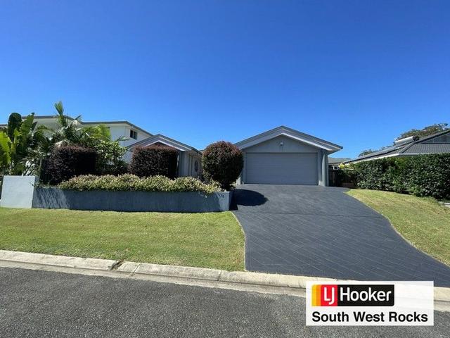 13 Dennis Crescent, NSW 2431