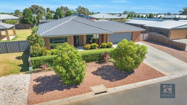 11 Lakeview Drive, NSW 2731