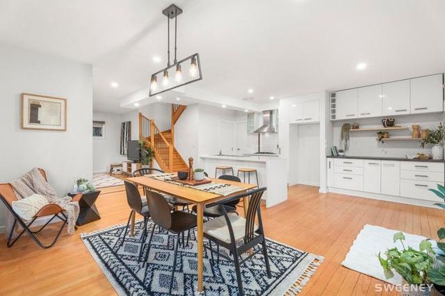27 Paproth Grove, VIC 3025