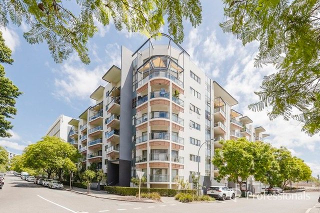 5/4 Delhi Street, WA 6005