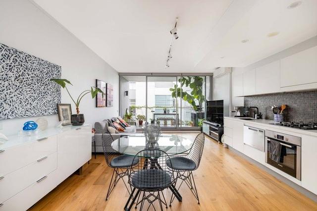 348/2-4 Powell Street (Access Via Short Street), NSW 2017