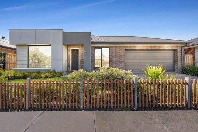 13 Grovedon Circuit, VIC 3064