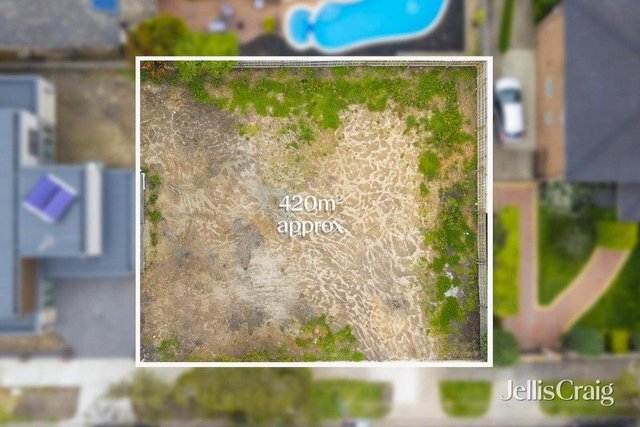 61 Howard Avenue, VIC 3149