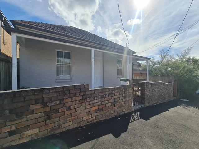 11 Nicholson Street, NSW 2044