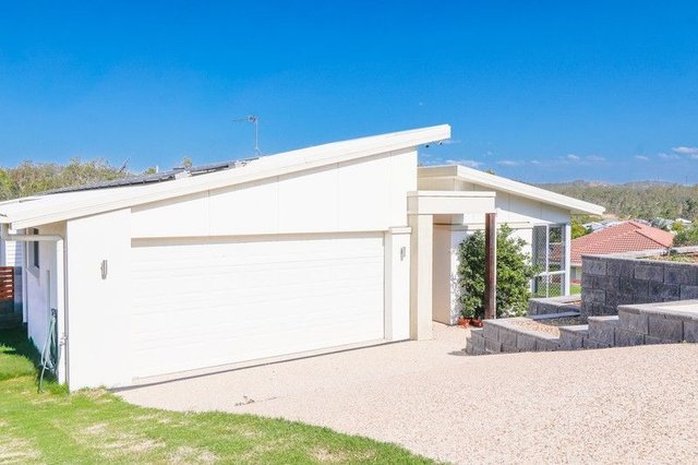 2 Carlsson Place, QLD 4680