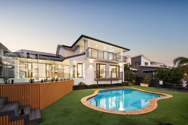 8 Clontarf Avenue, QLD 4217
