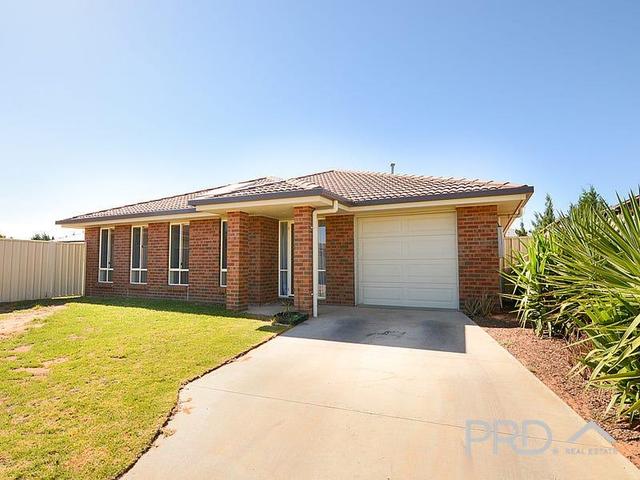 7/15 Philippa Cresent, VIC 3500