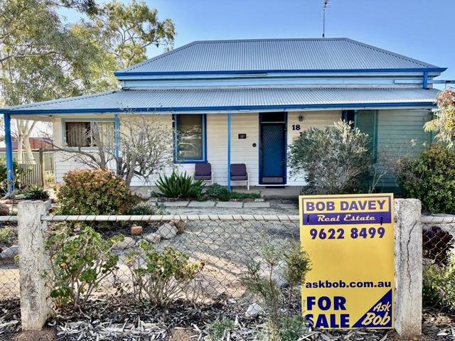 18 Forward St, WA 6460