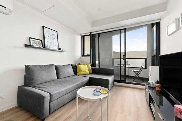 907/240 Barkly Street, VIC 3011
