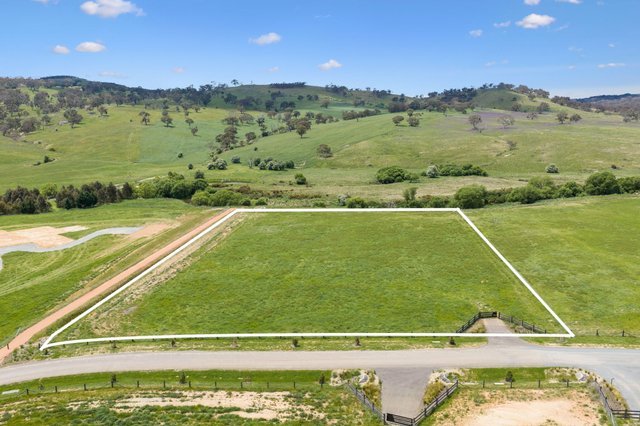 115 Harcourt Close, NSW 2620