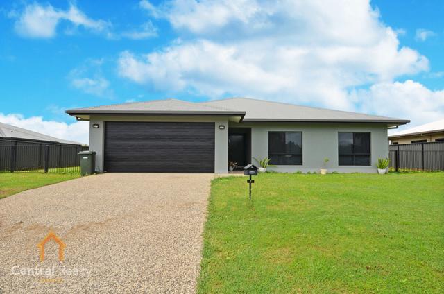 7 Sunbird Parade, QLD 4880