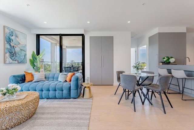 410 Albert Street, VIC 3011