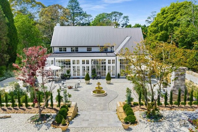 5 Fairway Drive, NSW 2576